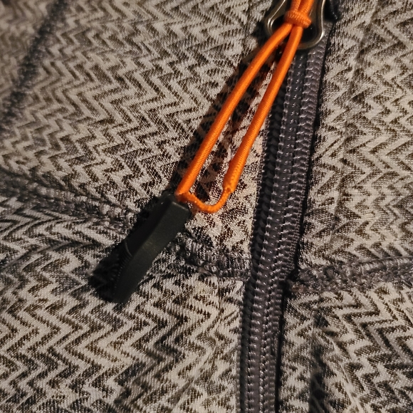 Tangerine Women's Gray Athletic Zip Up Jacket Size Medium - Picture 14 of 16